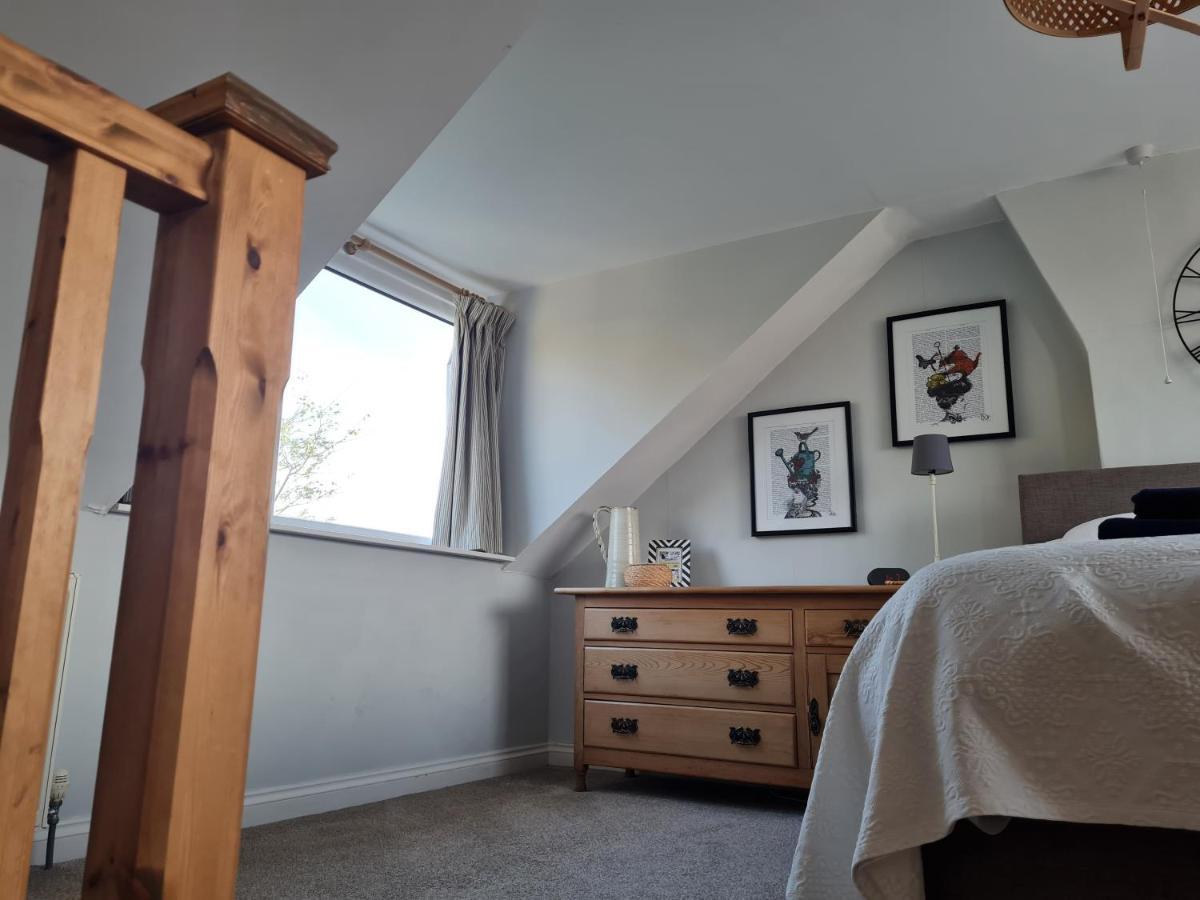 Pipit House